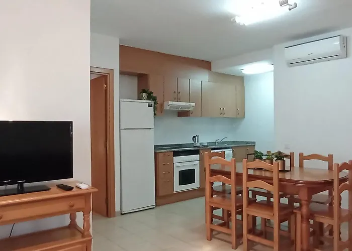 Nuria Apartment Riumar