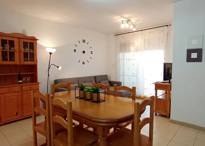 Nuria Appartement *